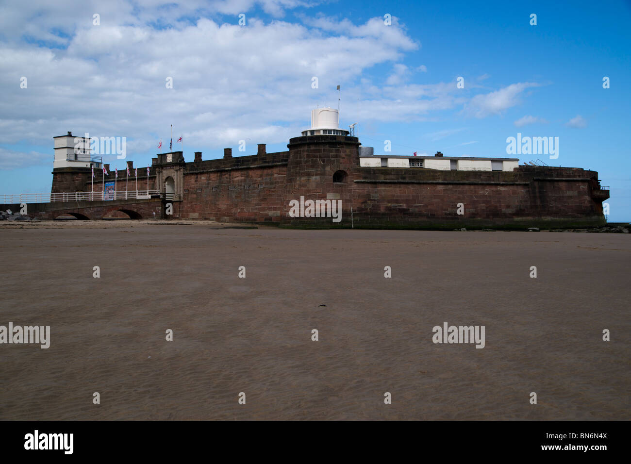 New Brighton, sur la côte de Wirral un populaire sea side resort à Wallasey depuis l'époque victorienne. Maintenant à la régénération (2010) Banque D'Images