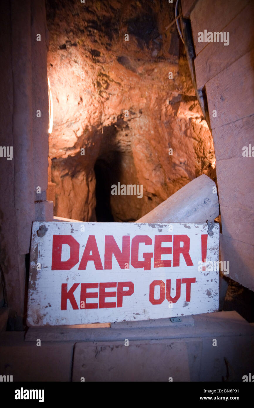 Une mine souterraine tunnel à Geevor la mienne à Cornwall, fermée en 1990, la dernière mine d'étain de Cornwall Banque D'Images