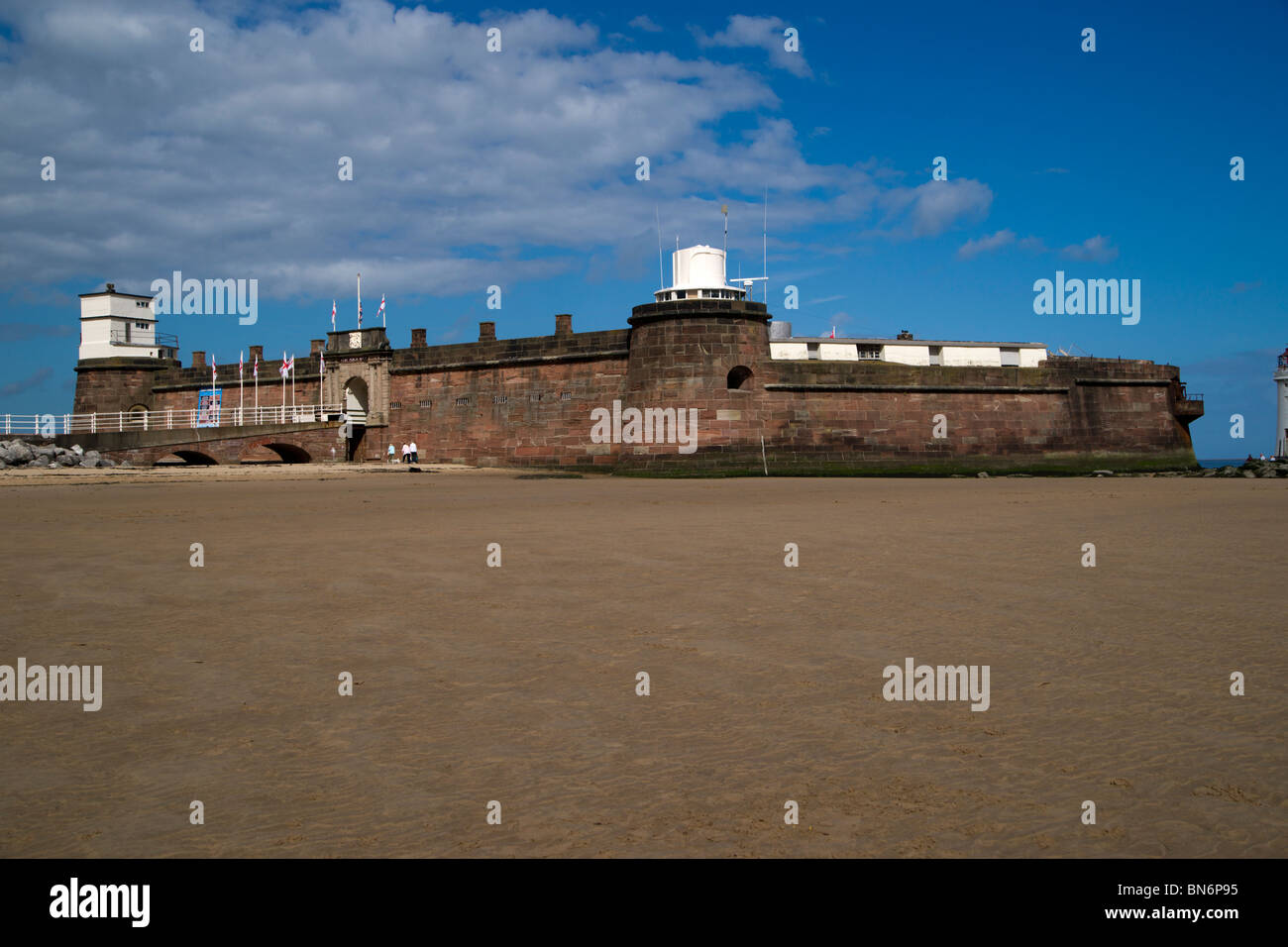 New Brighton, sur la côte de Wirral un populaire sea side resort à Wallasey depuis l'époque victorienne. Maintenant à la régénération (2010) Banque D'Images