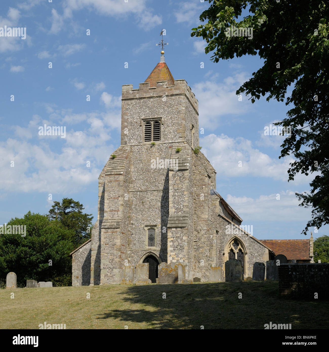 L'église St Pierre à West Firle, Sussex, Angleterre. Banque D'Images