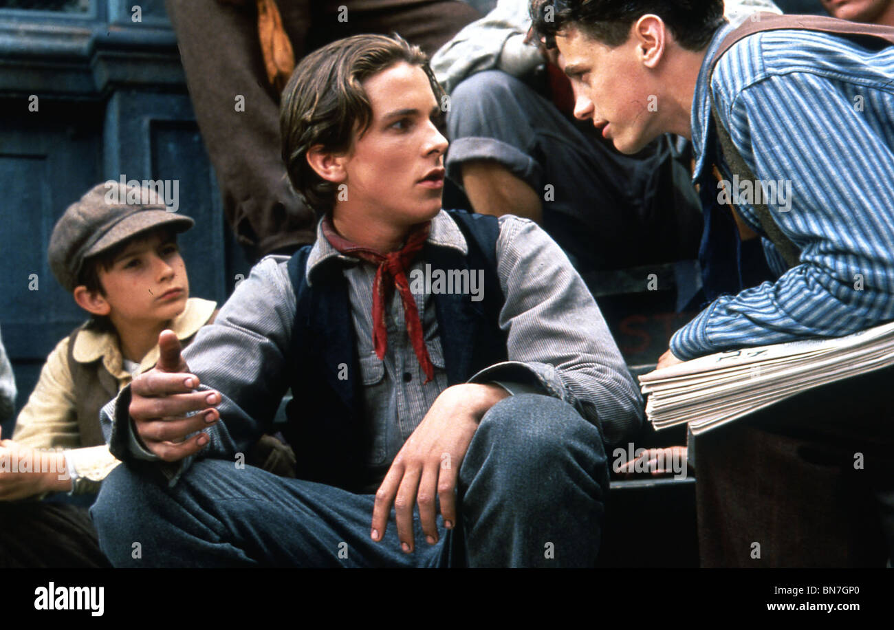 News Les Garcons 1992 Newsies Alt Christian Bale David Moscow Kenny Ortega Dir Photo Stock Alamy