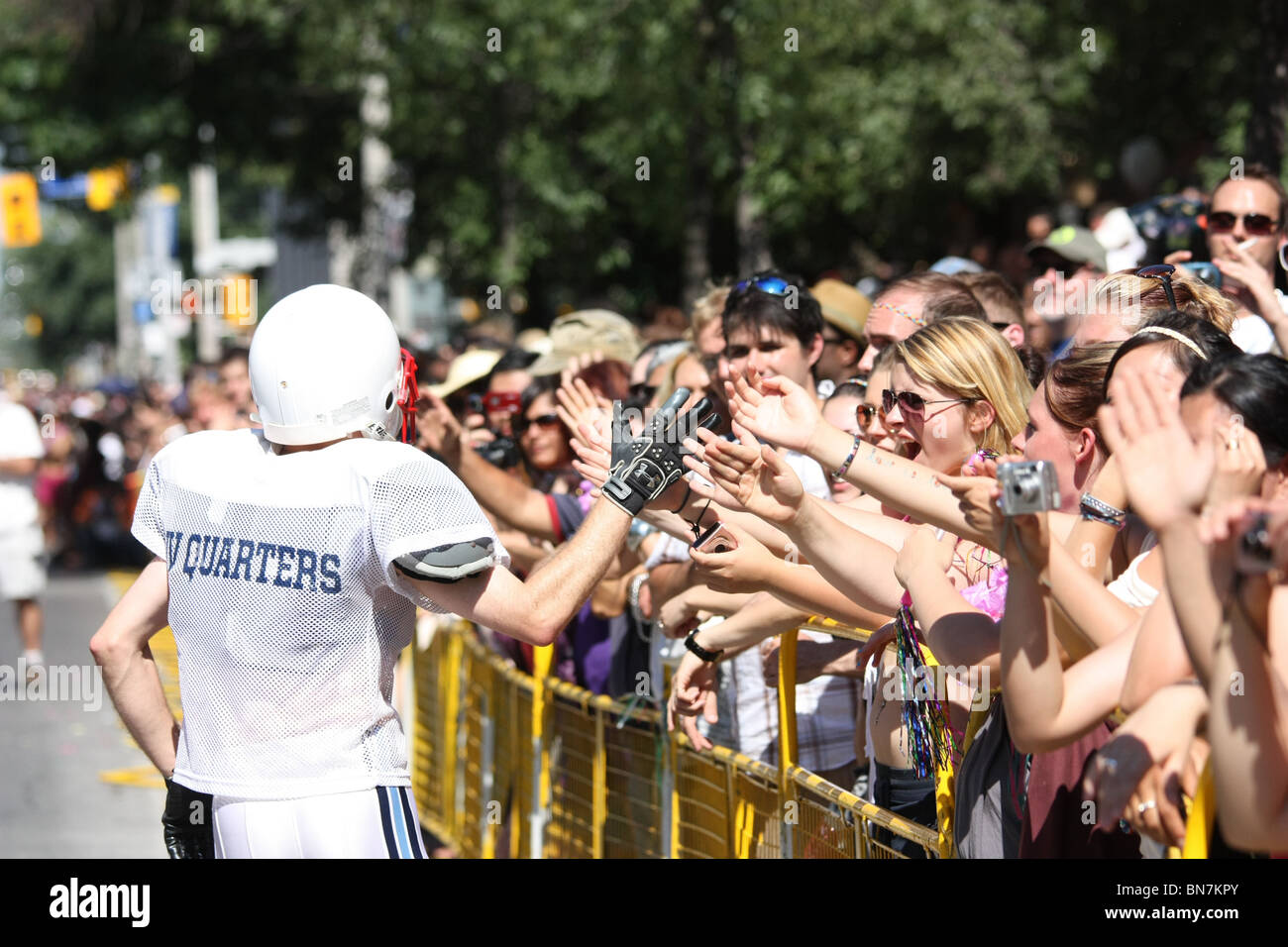 Foule enthousiaste joueur de football '5'' Banque D'Images