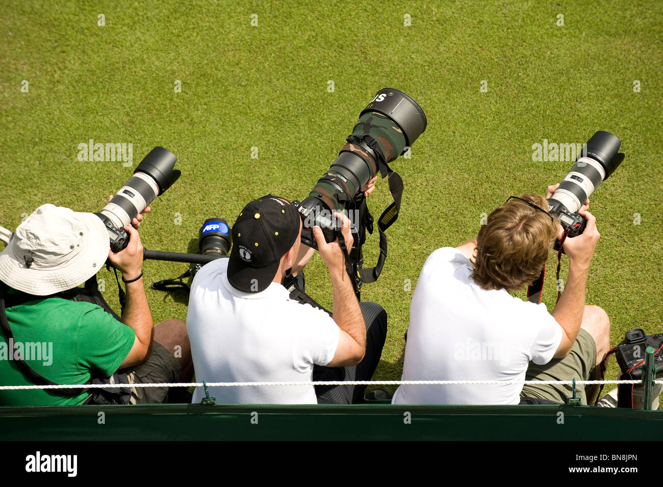 Tirez sur les photographes au cours de l'action 2010 des Championnats de tennis de Wimbledon Banque D'Images