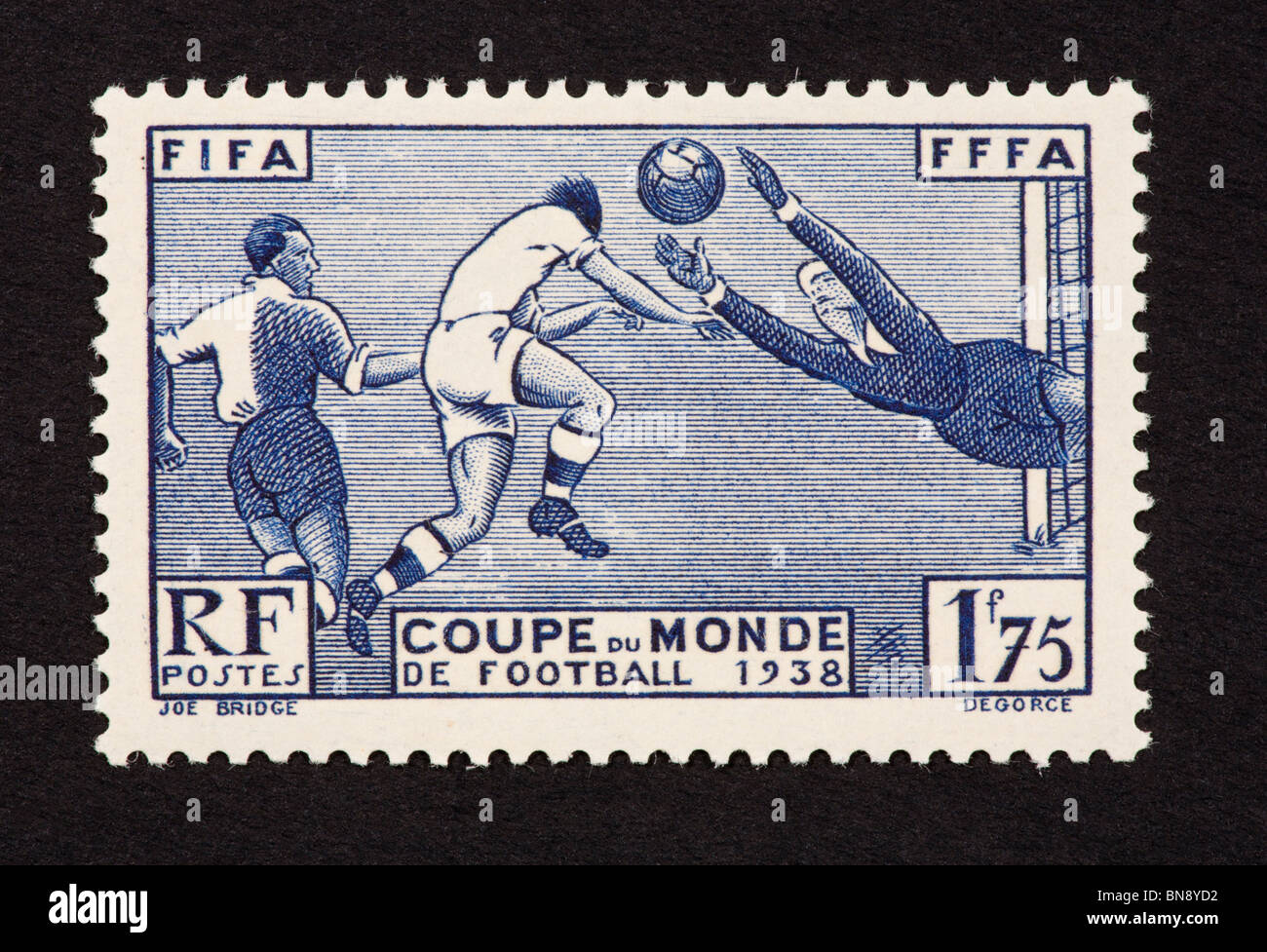 Timbre-poste de France illustrant la Coupe du Monde de Football 1938. Banque D'Images