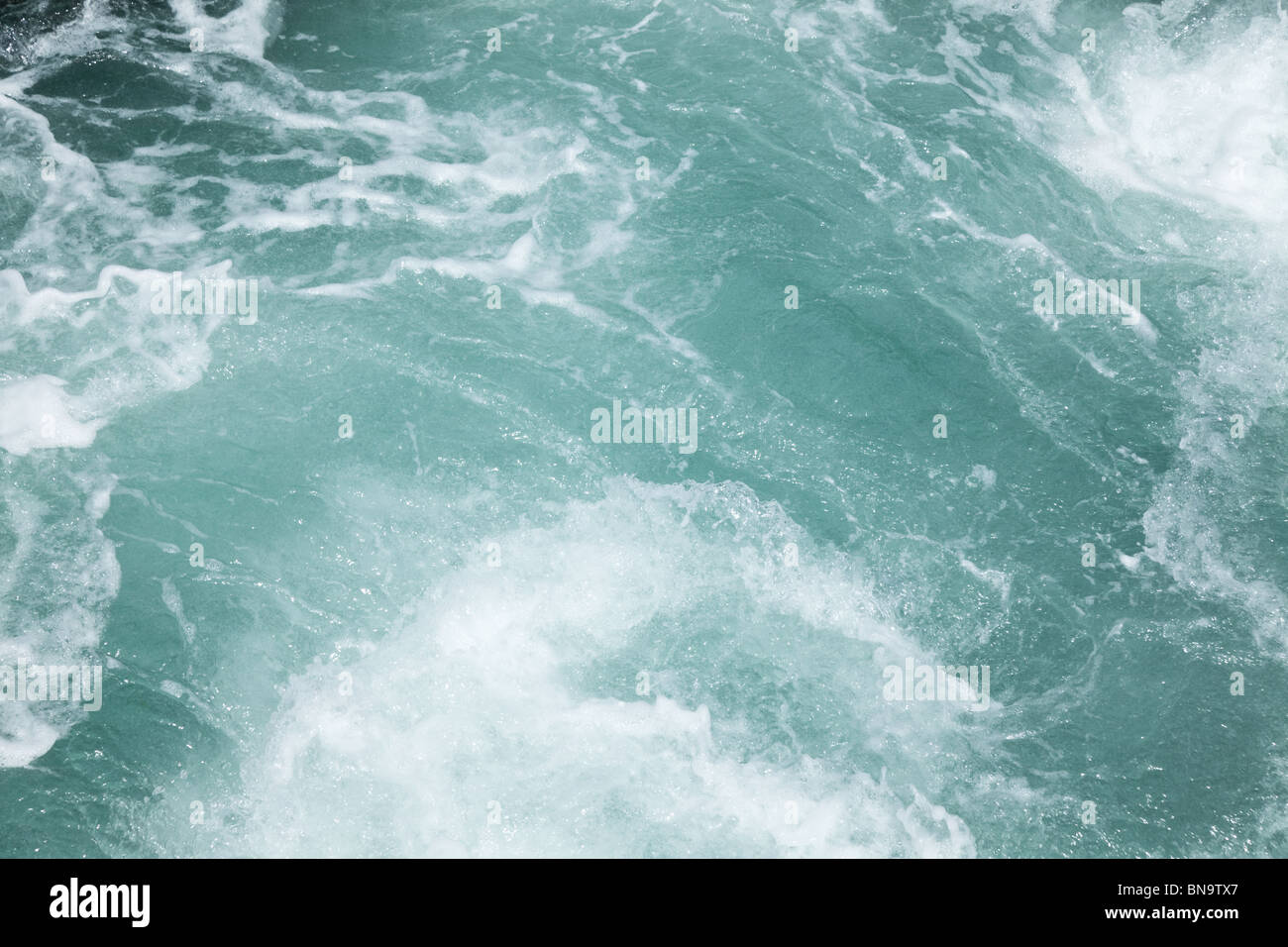 Texture eau blanc,vague pour le fond Banque D'Images