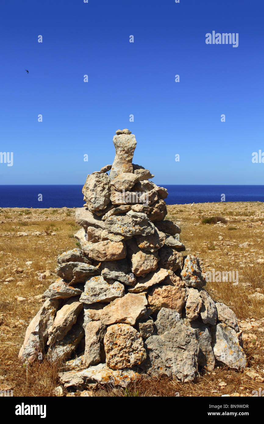 Désir des pierres pour faire un voeu, le vent l'île de Formentera Banque D'Images