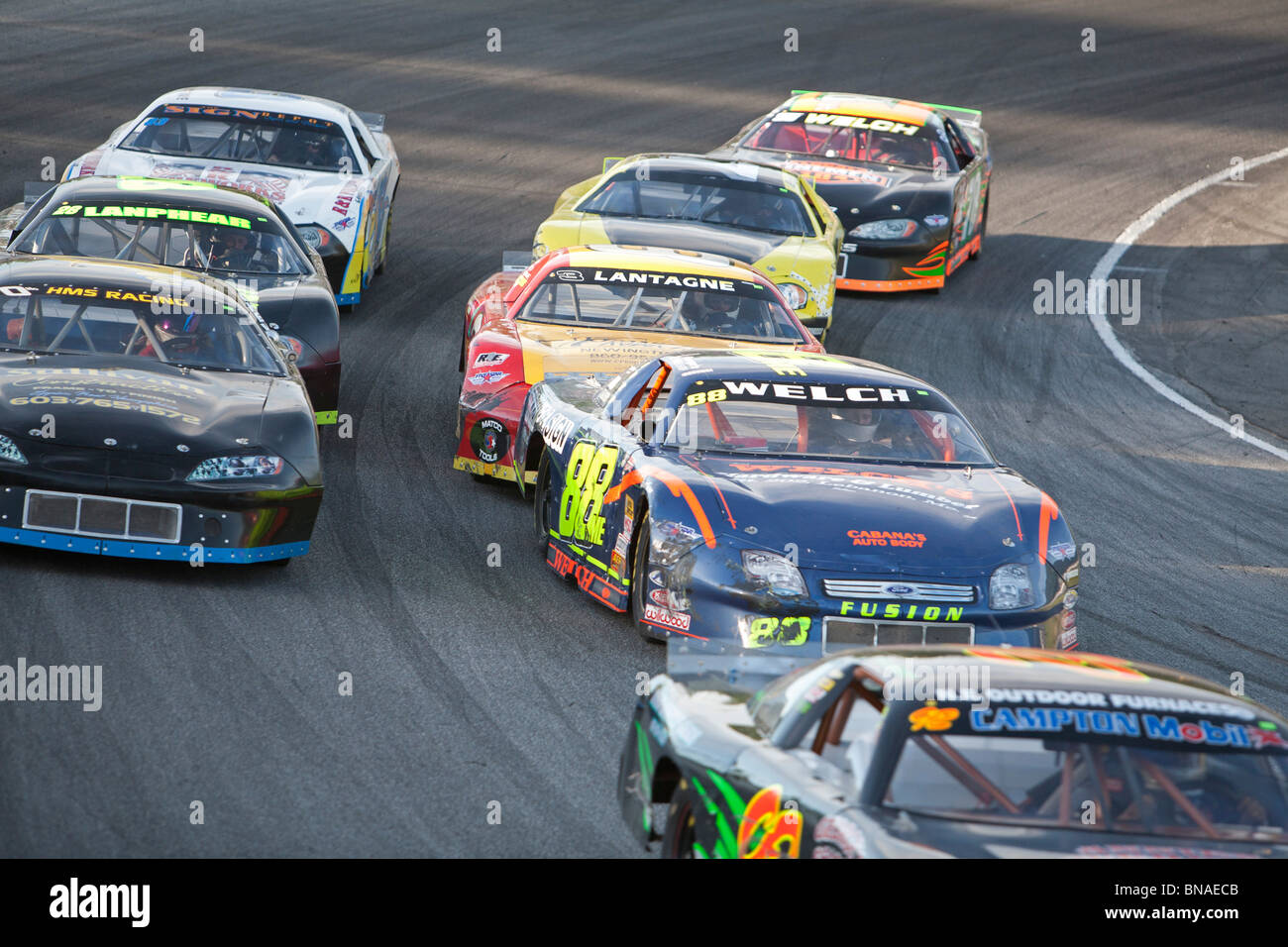 Woodstock, New Hampshire - course automobile dans le dernier modèle de division à White Mountain Motorsports Park. Banque D'Images