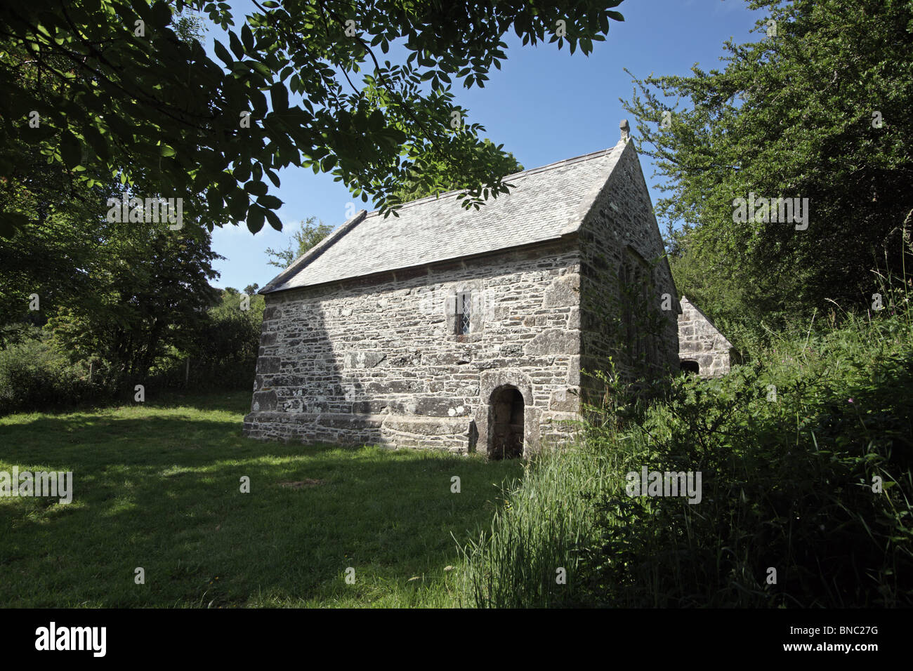 Saint Clether, chapelle et puits sacré, St Clether, Cornwall, Angleterre Banque D'Images Saint Clether, chapelle et puits sacré, St Clether, Cornwall, Angleterre Banque D'Images