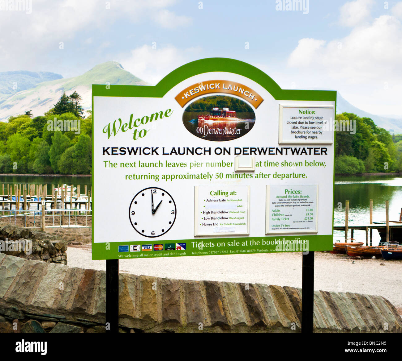 Informations de lancement de Keswick à Derwentwater, Lake District, Cumbria, Angleterre, Royaume-Uni Banque D'Images