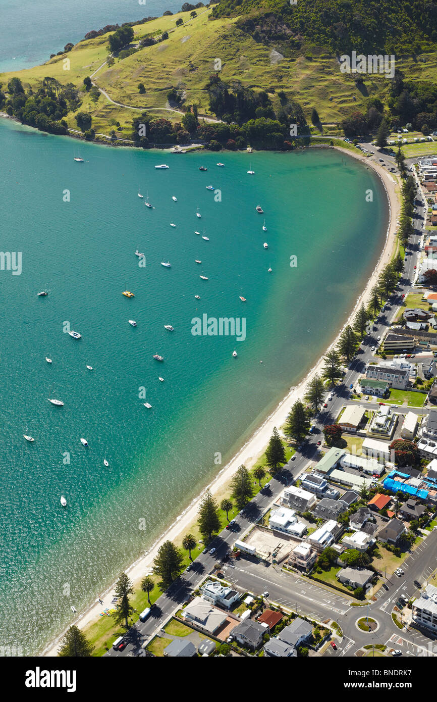 Mount Maunganui Tauranga et Harbour, Bay of Plenty, North Island, New Zealand - vue aérienne Banque D'Images