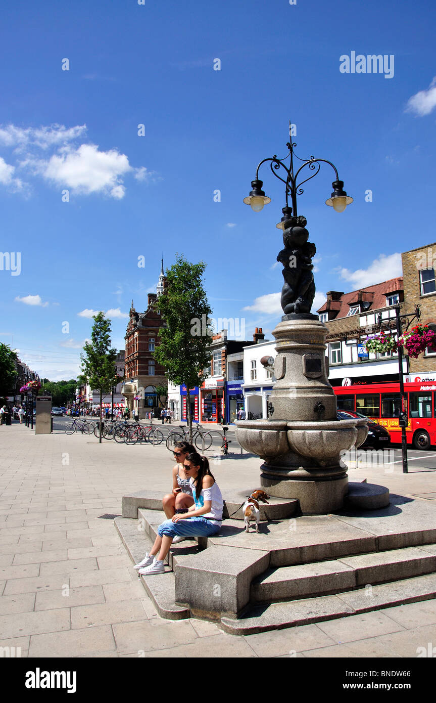 La Ville, Enfield Town, London Borough of Enfield, Greater London, Angleterre, Royaume-Uni Banque D'Images