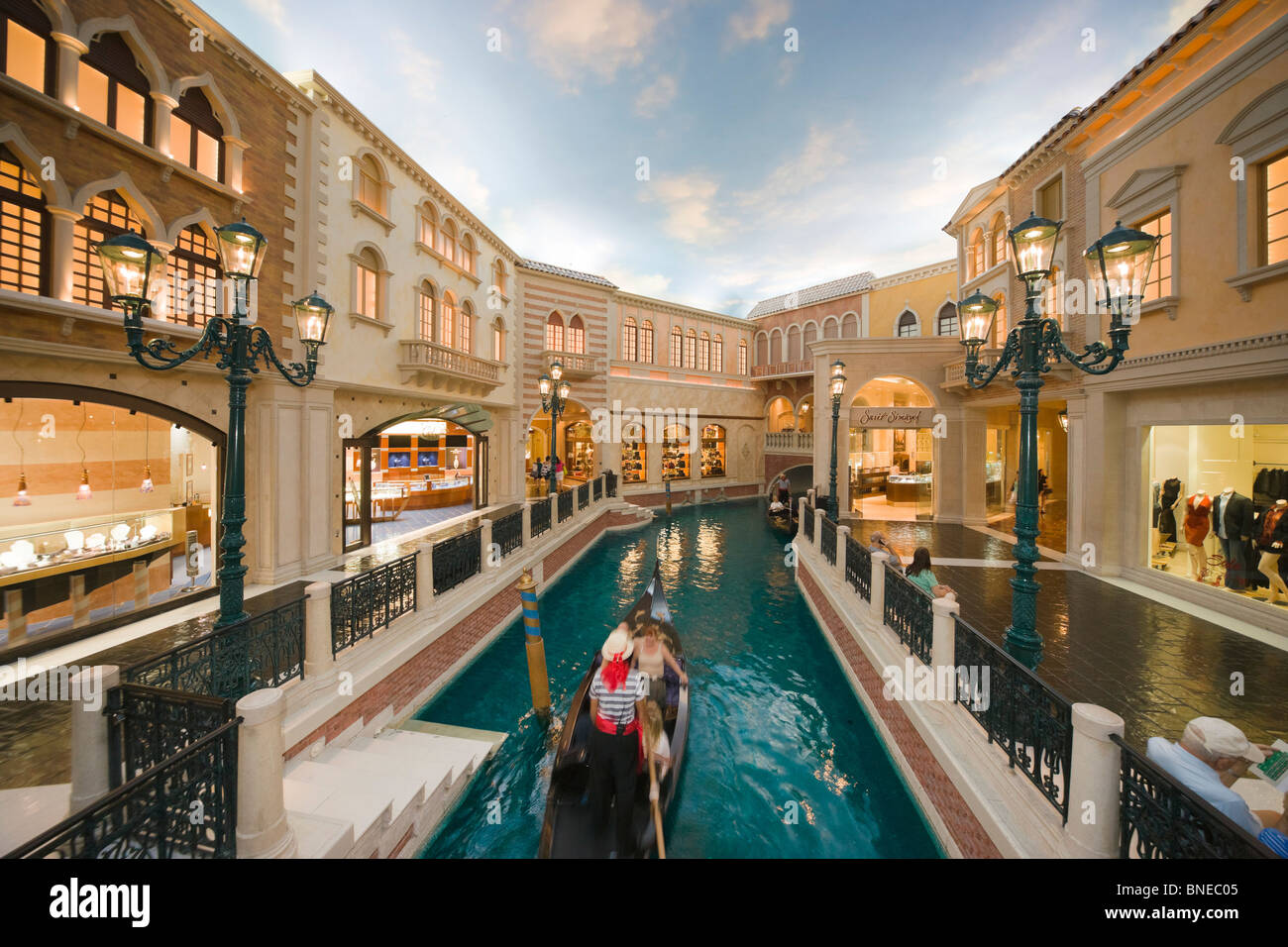 Le Venetian Las Vegas - Venise réplique. Dispositif de l'eau du canal avec gondoles. Banque D'Images