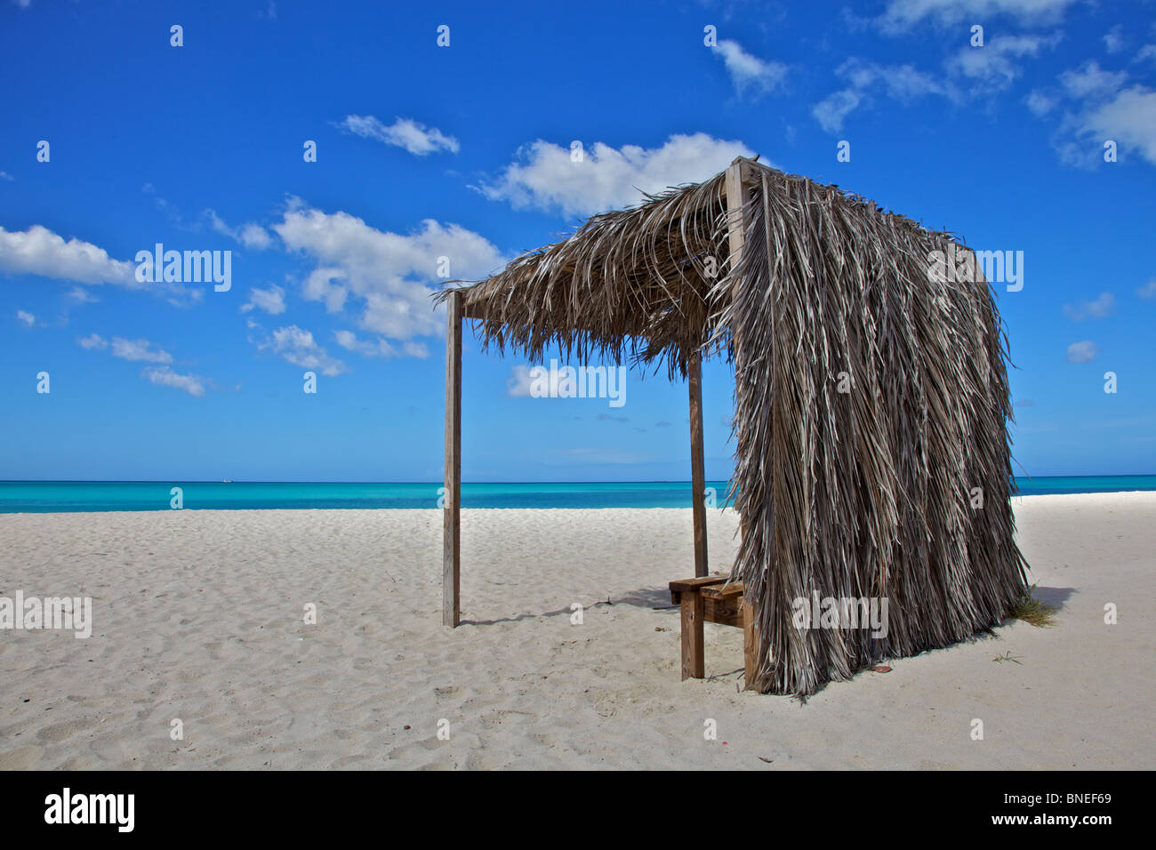 Abri sur une plage des Caraïbes Banque D'Images