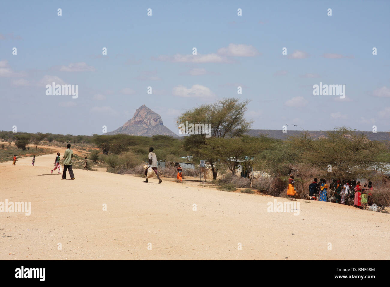 Les villageois entre Isiolo et Marsabit, Province de l'Est, au Kenya Banque D'Images