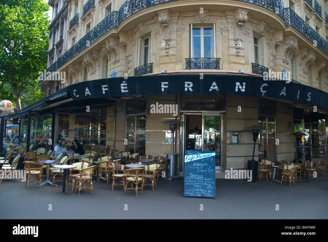 Cafe Francais exterior de la Place de la bastille paris France Europe