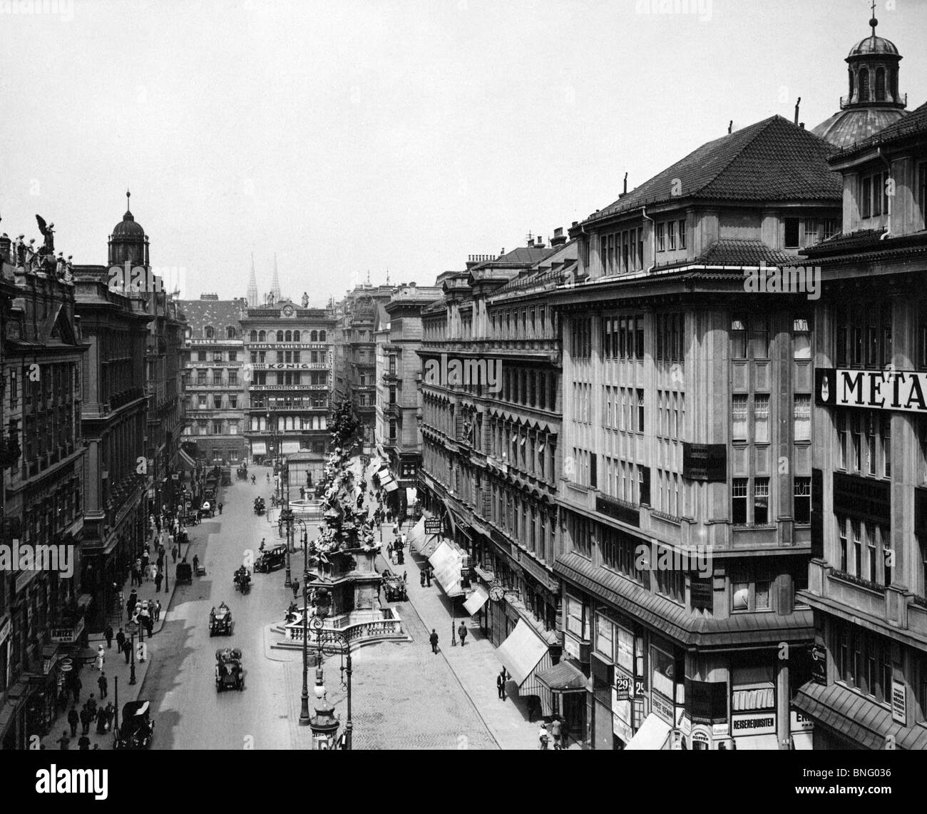 Allemagne, high angle view on city street Banque D'Images