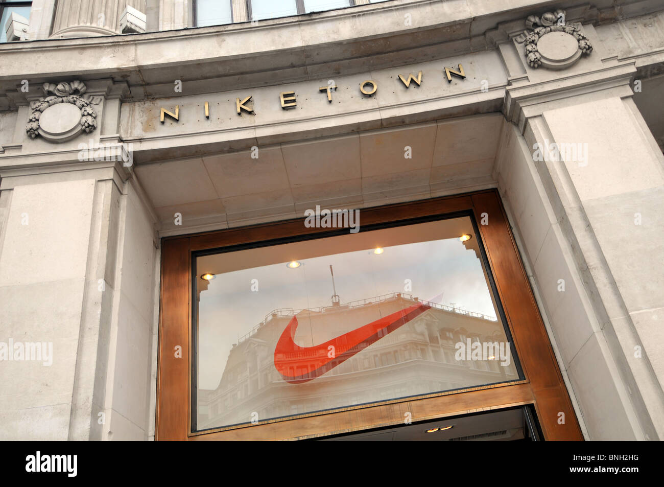 Niketown, Oxford Street, Londres, Angleterre Banque D'Images