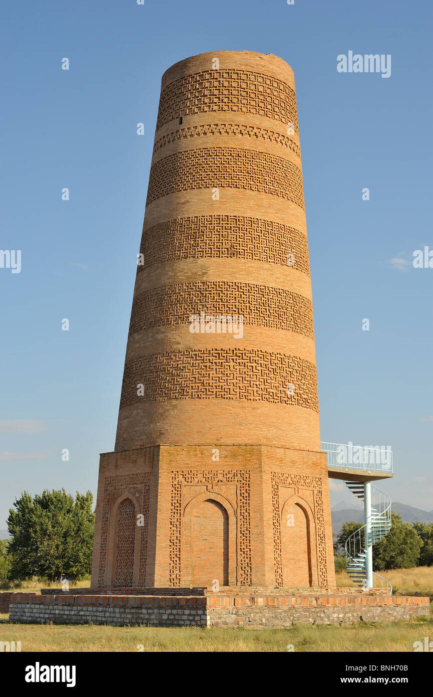 La tour Burana, l'architecture historique, minaret de la mosquée médiévale aprox. 10 100. Banque D'Images