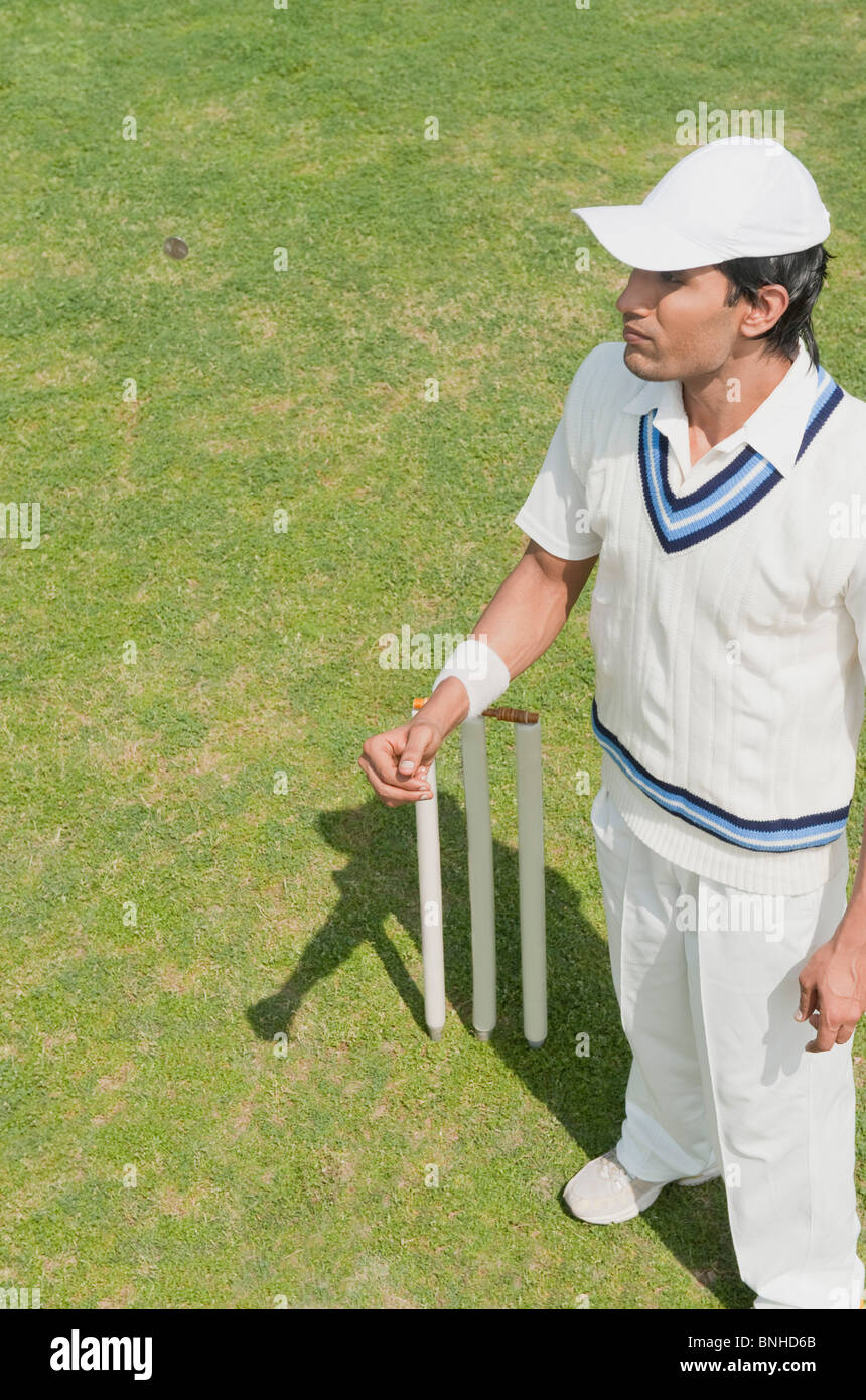 Joueur de Cricket près de wicket Banque D'Images