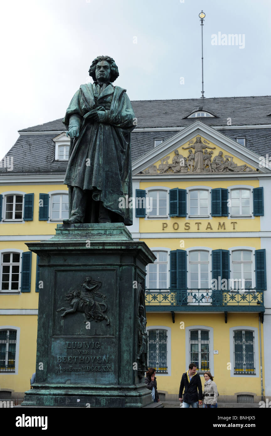 Bonn statue de Ludwig van Beethoven Allemagne Deutschland Europe Banque D'Images