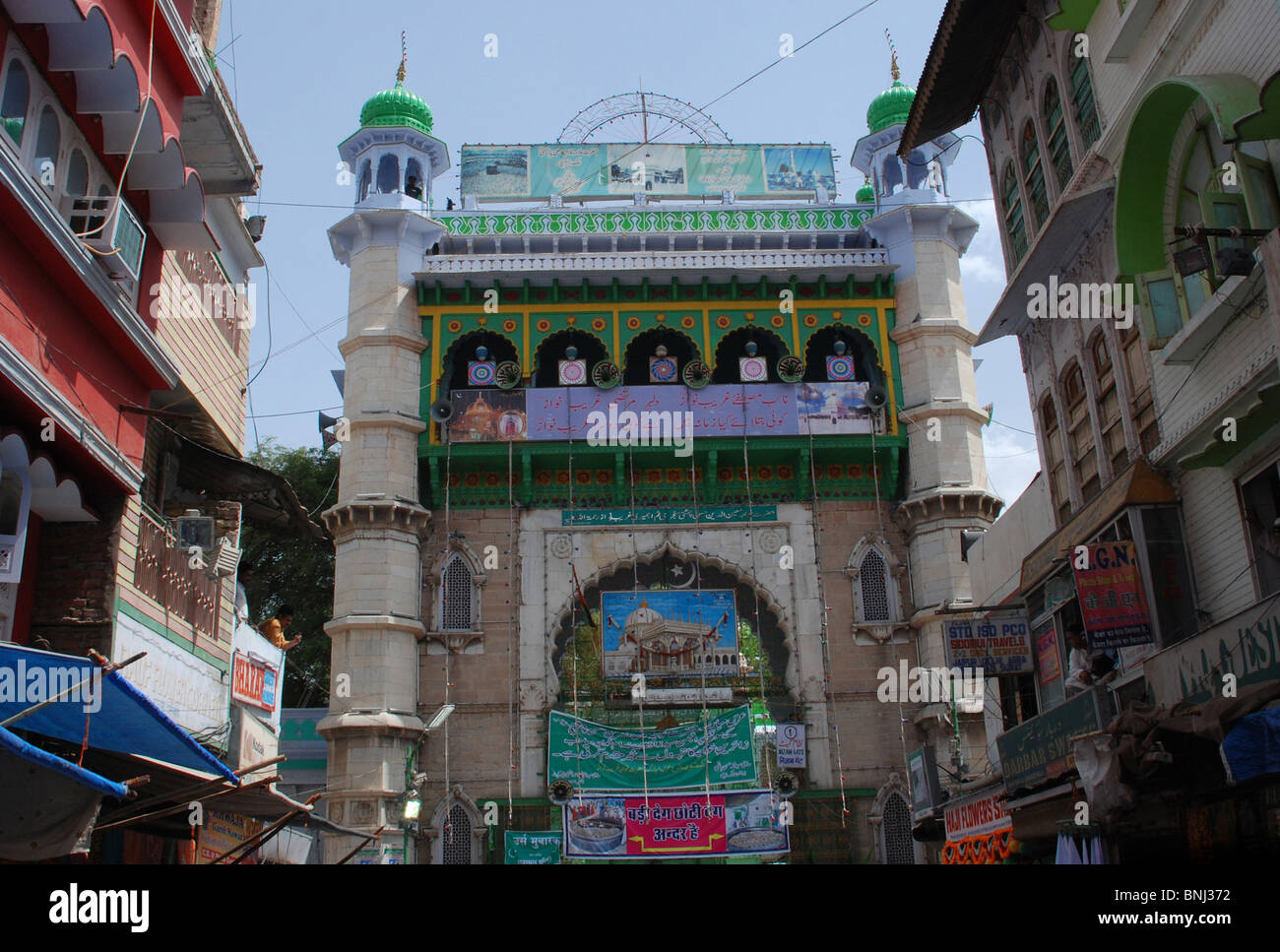 BULAND DARWAZA, entrée principale du Dargah du saint Soufi Khwaja Muin-ud-din Chishti, Ajmer. Banque D'Images