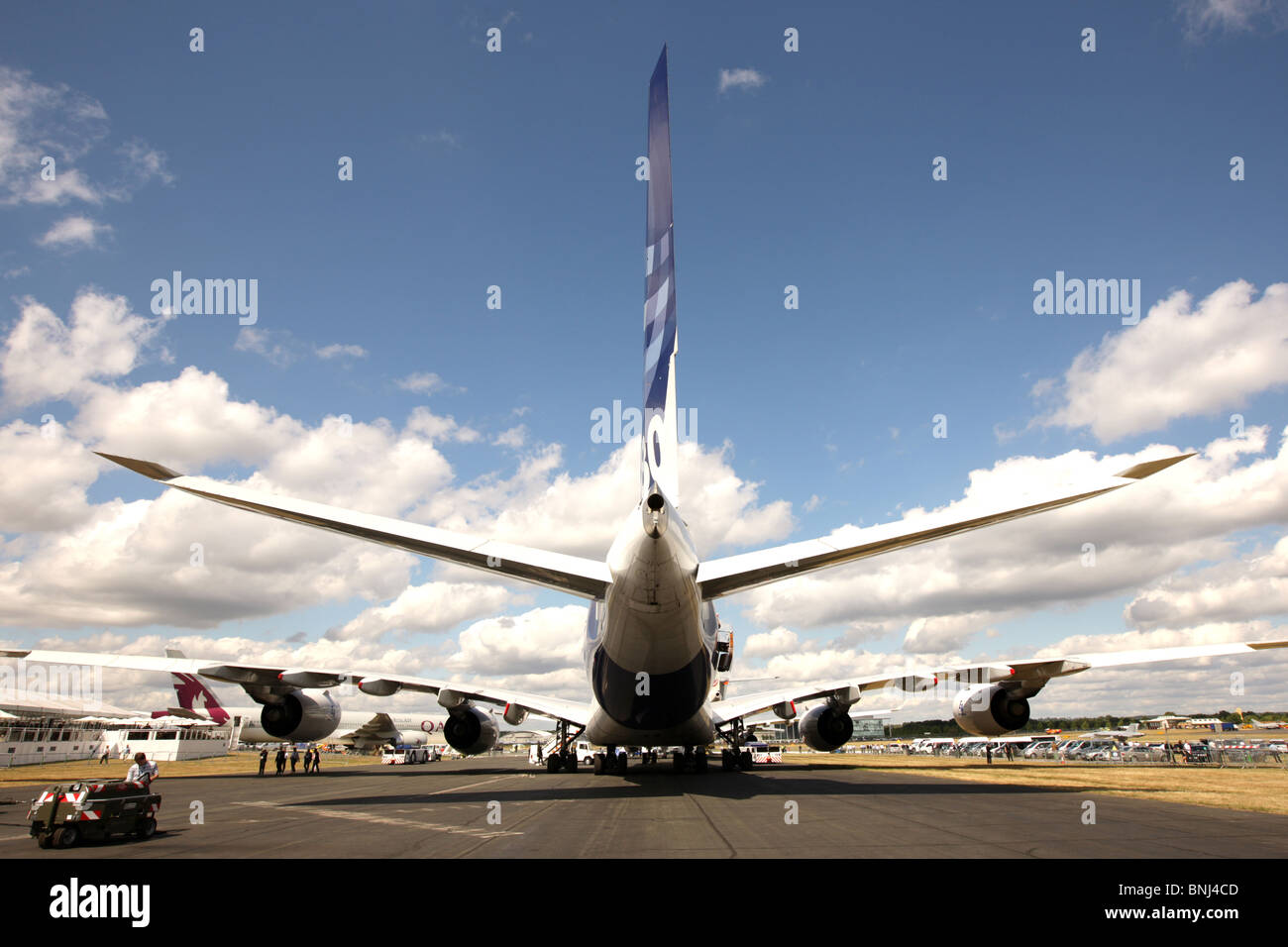 L'Airbus géant A380 est confronté à une retraite anticipée accélérée par le verrouillage mondial du Coronavirus et les interdictions de voyager internationales Banque D'Images