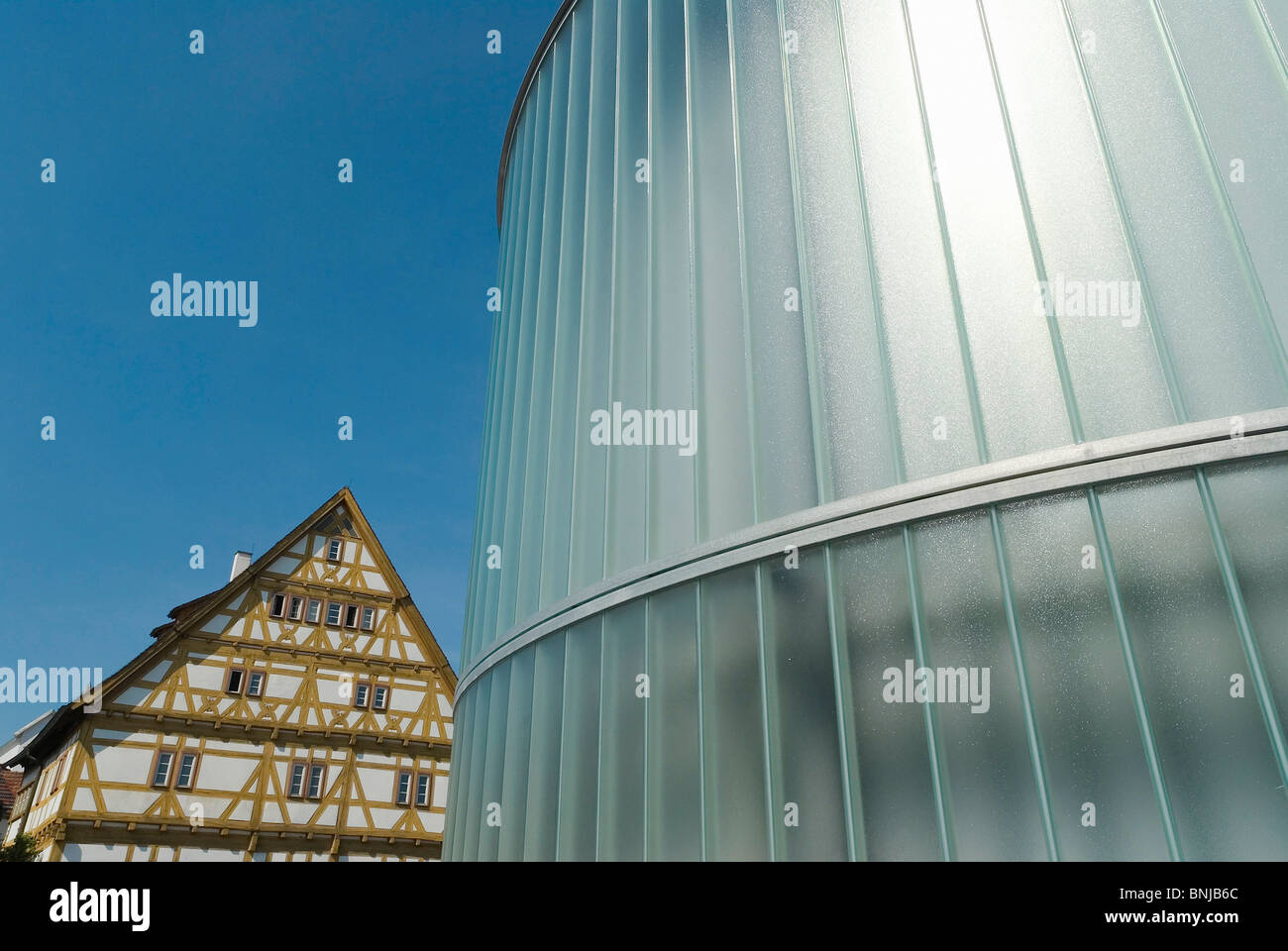 Allemagne Waiblingen Stihl galerie d'art moderne de la culture à la façade de verre cadre musée Banque D'Images