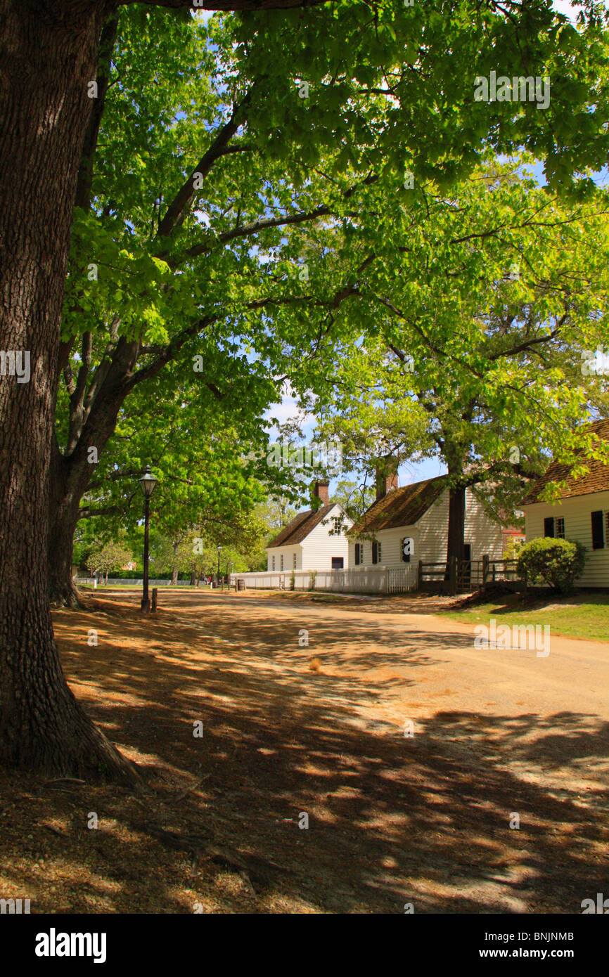 Scène de rue dans la zone historique, Colonial Williamsburg, Virginia, USA Banque D'Images