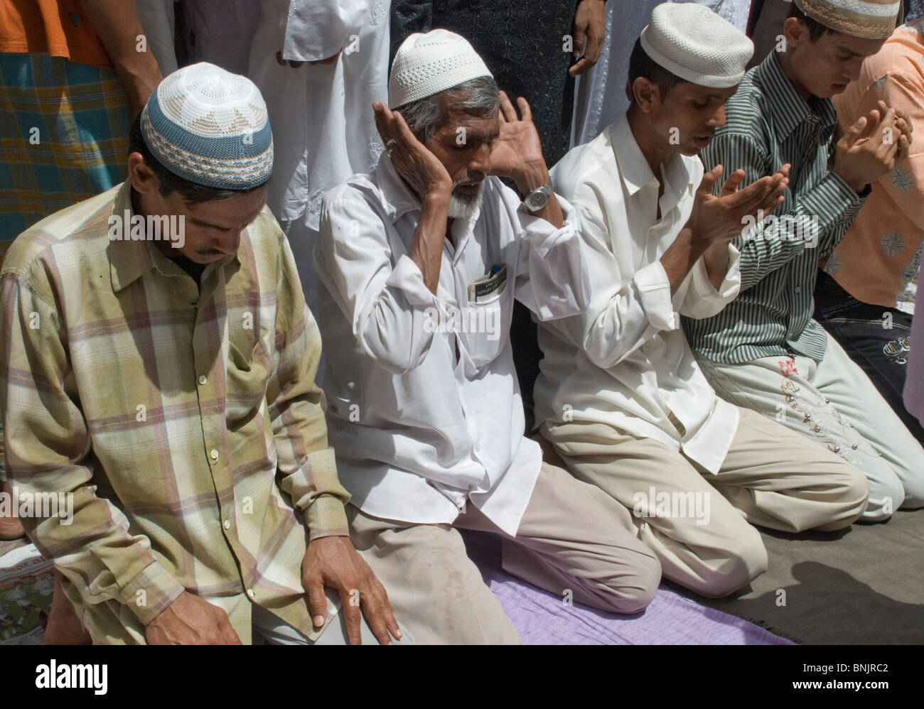 NAMAZ-E-ZUMMA [ ] au cours de la prière du vendredi urs. Banque D'Images