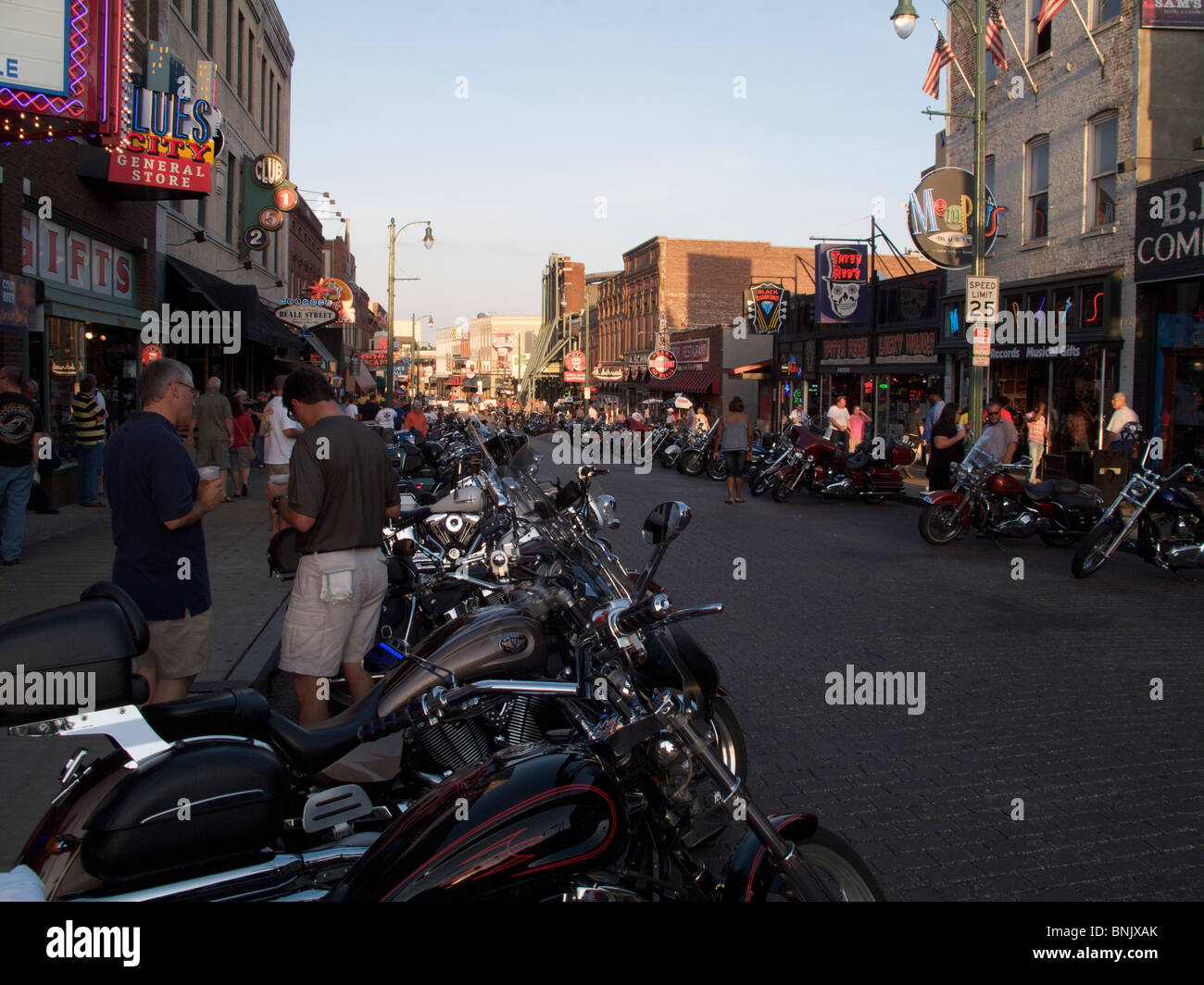 Nuit de vélo sur Beale Street. Memphis, Tennessee Banque D'Images