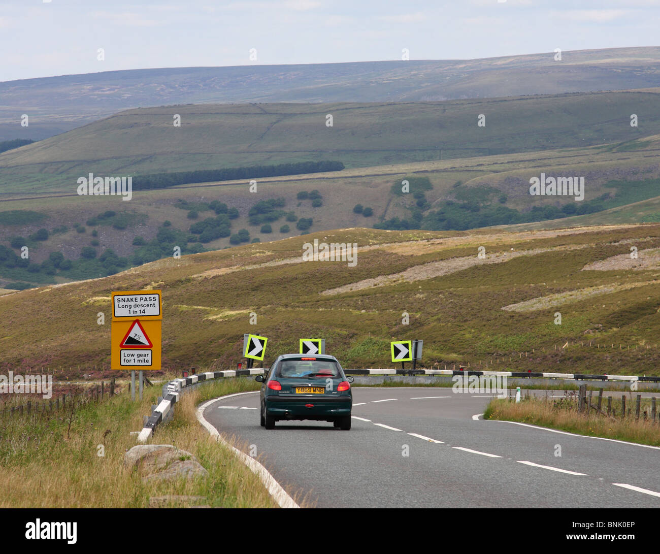 L'A57 Snake Pass, Derbyshire, Angleterre, Royaume-Uni Banque D'Images L'A57 Snake Pass, Derbyshire, Angleterre, Royaume-Uni Banque D'Images