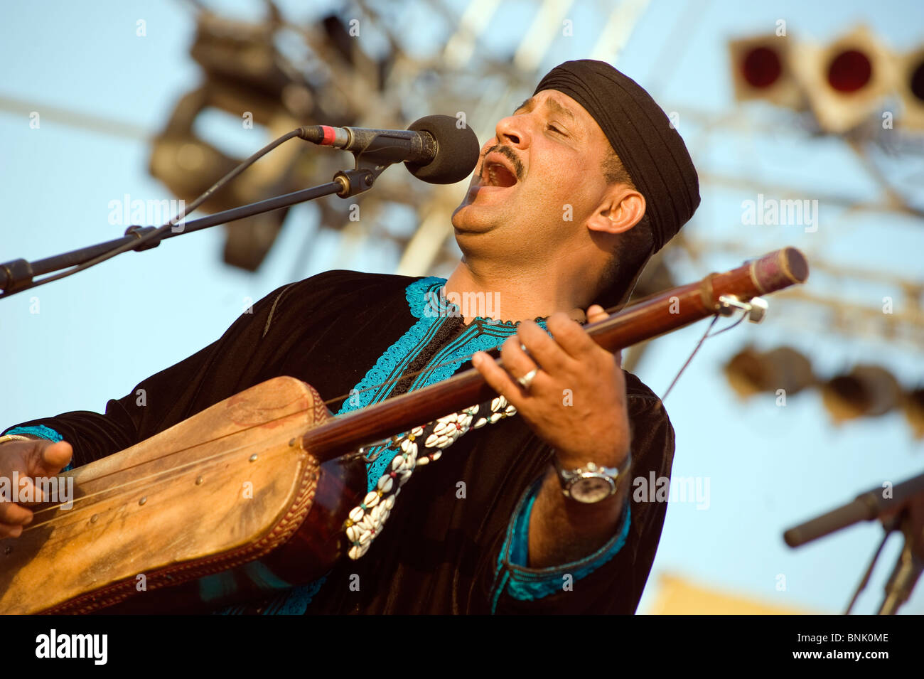 Mâalem Hamid El Kasri, au "festival des Gnaoua, Essaouira, Maroc Banque D'Images