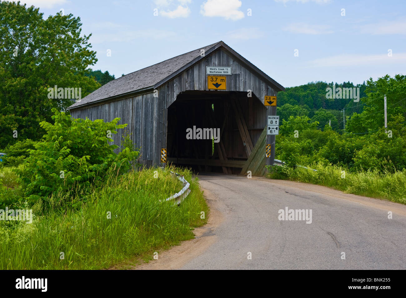 L'une de l'Acadie du Nouveau-Brunswick célèbre ponts couverts en bois Banque D'Images