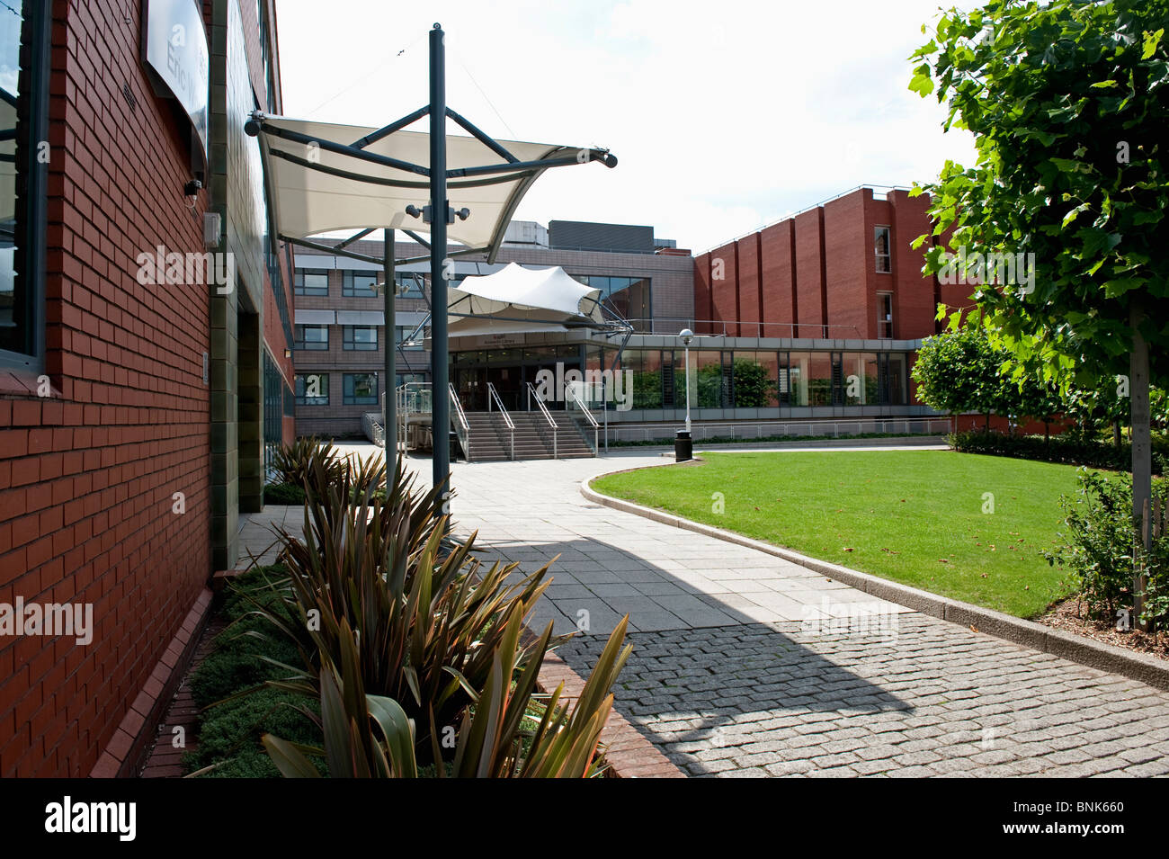 L'Université De Montfort de Leicester City en bibliothèque Kimberlin. Banque D'Images