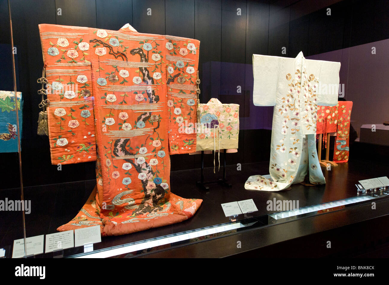 Période Edo kimono furisode affiché dans le Musée National de Tokyo, Tokyo, Japon Banque D'Images