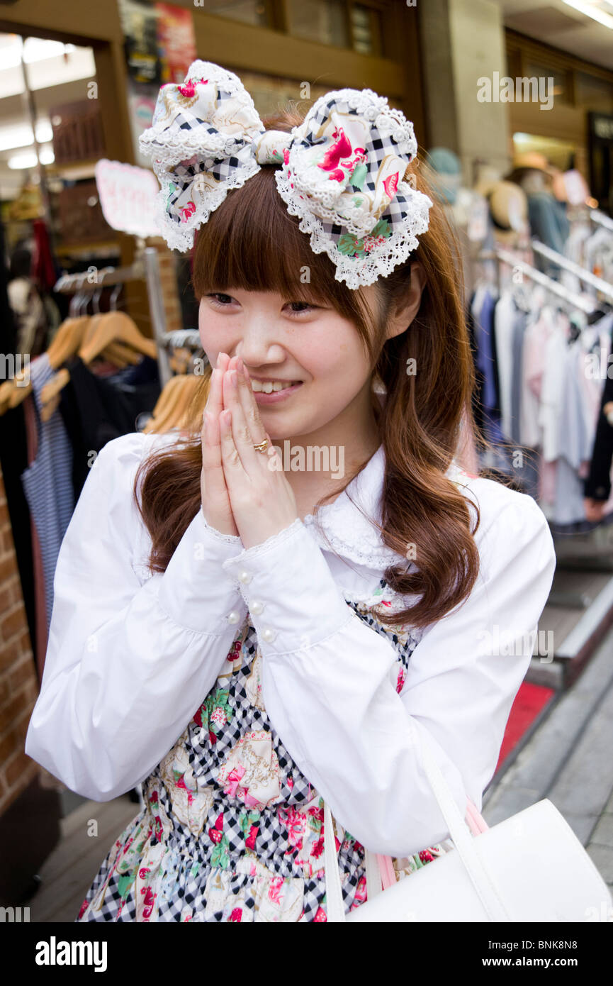 Lolita girl sur Takeshita Dori à Harajuku, Tokyo, Japon Banque D'Images