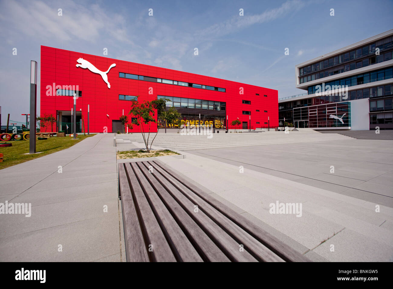 Le siège de PUMA AG à Herzogenaurach, Allemagne Photo Stock - Alamy