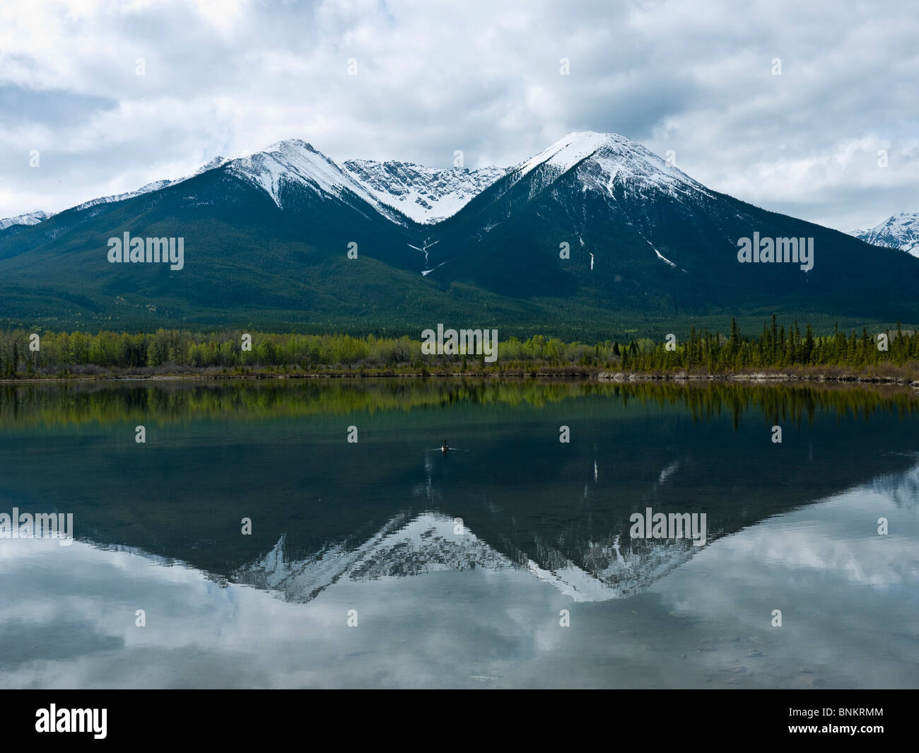 Les lacs Vermilion et la gamme Sundance Banff National Park Alberta Canada Banque D'Images