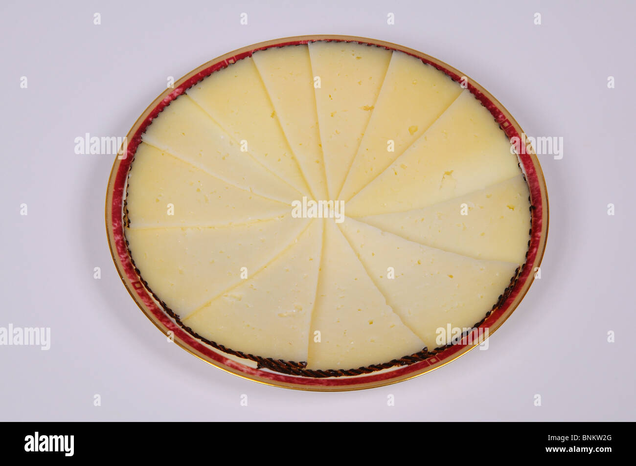Tranches de fromage Manchego, Costa del Sol, Andalousie, Espagne, Europe de l'Ouest. Banque D'Images