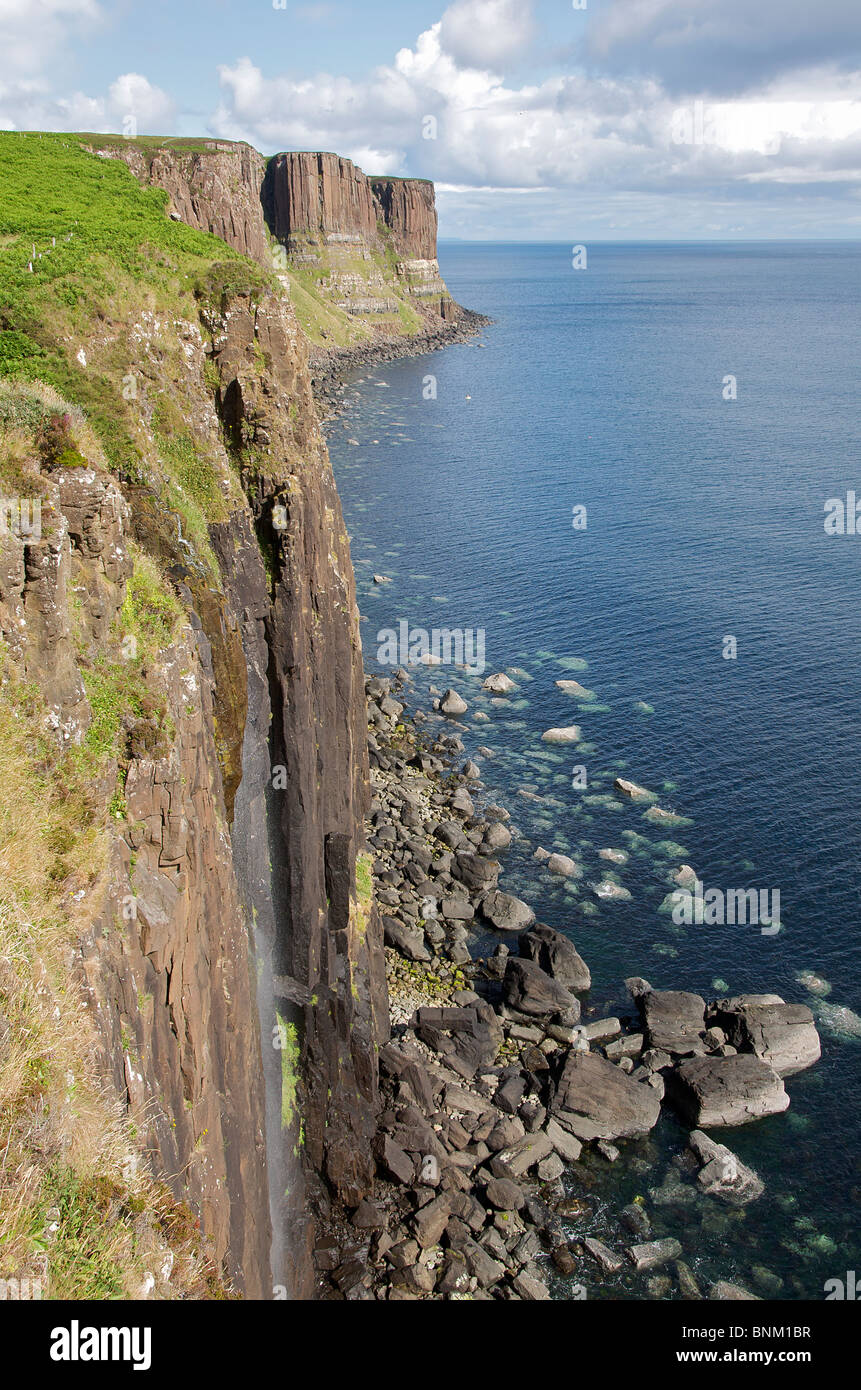 Cliffs Trotternish, île de Skye Western Isles Ecosse Banque D'Images