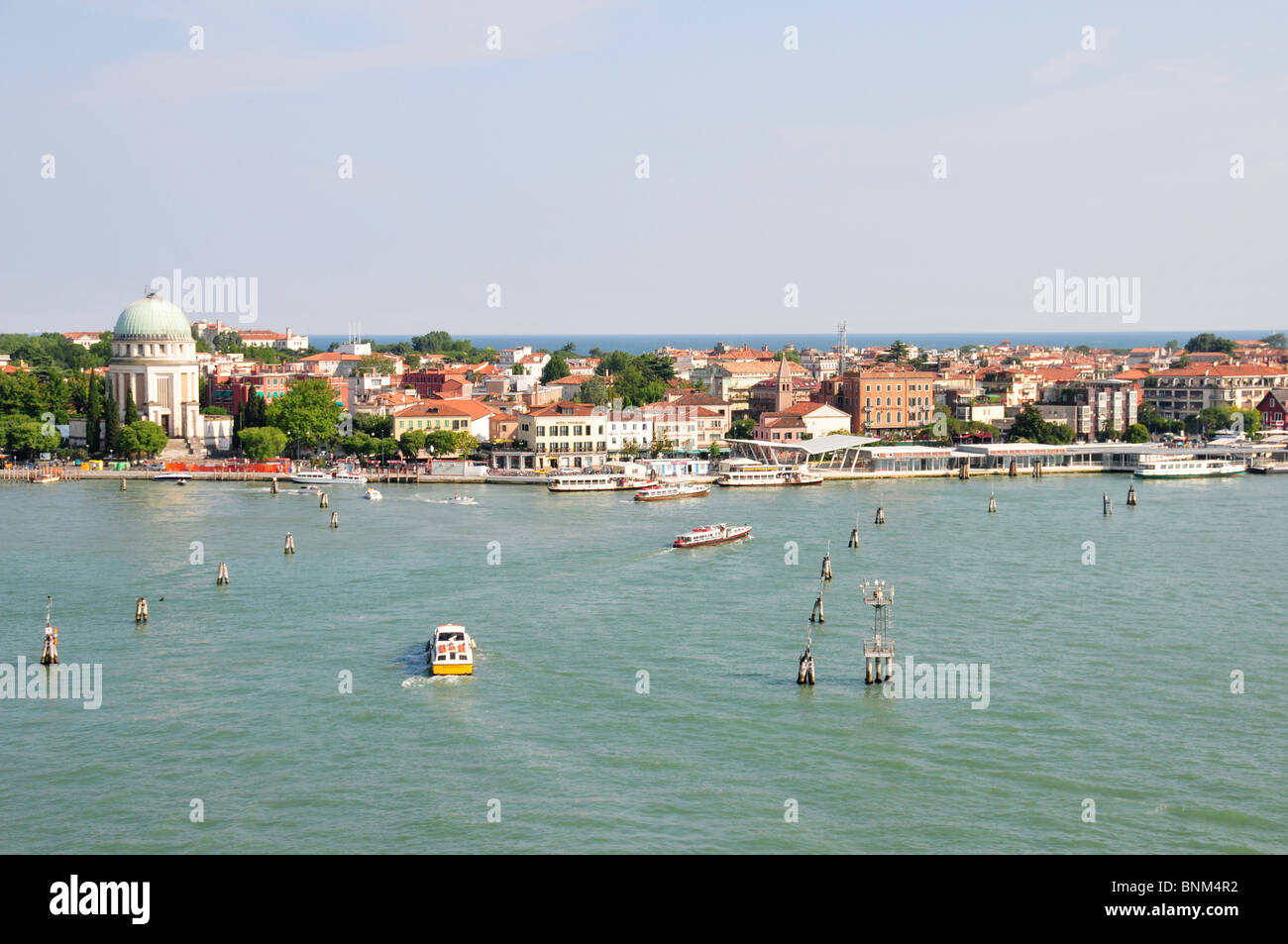 Front de mer à Lido di Venezia, Venise, Italie Banque D'Images