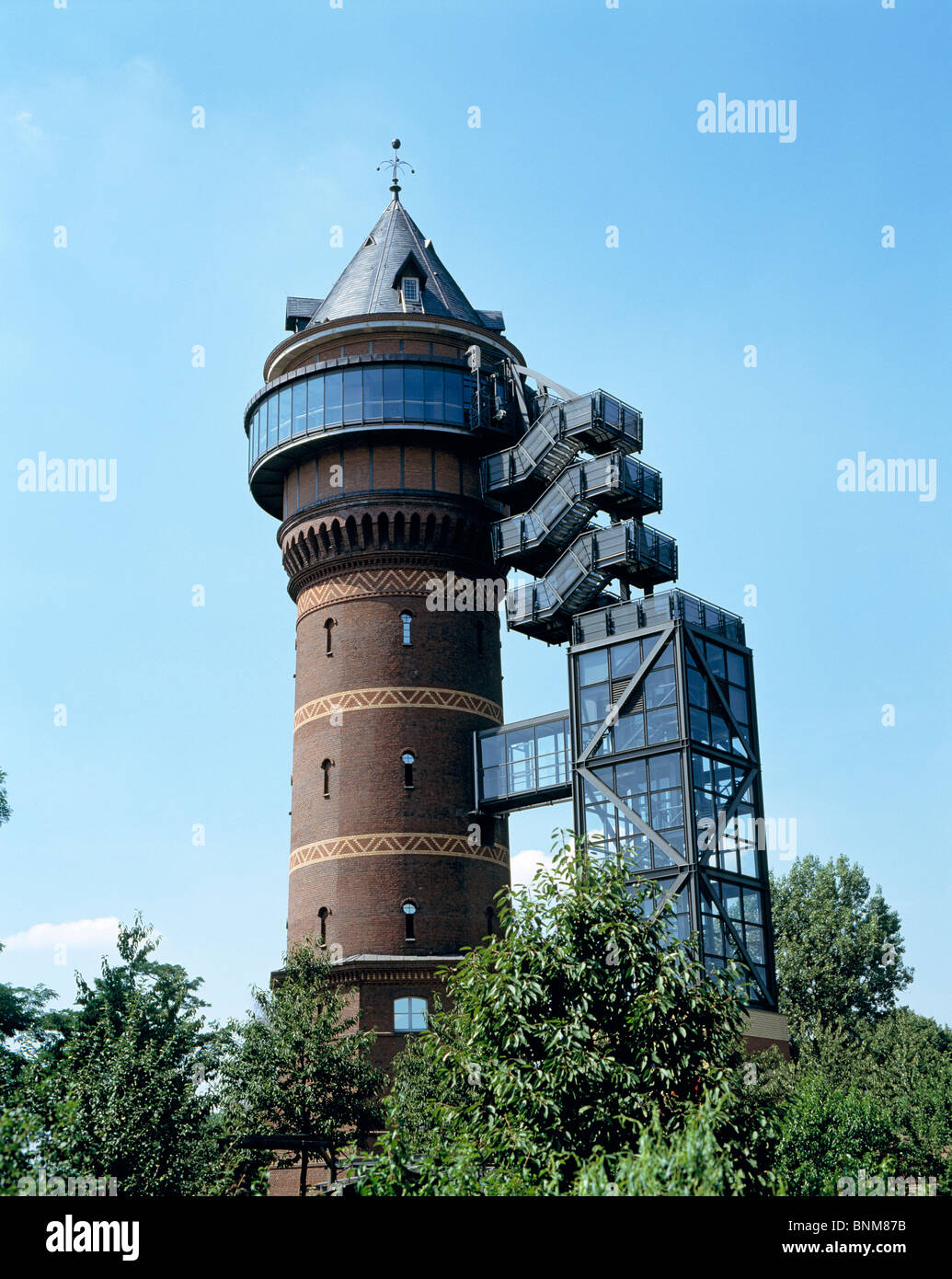 Allemagne Muelheim an der Ruhr Ruhr Nordrhein-Westfalen NRW Muelheim-Styrum Aquarius-Wassermuseum Wassermuseum Wasserturm Banque D'Images