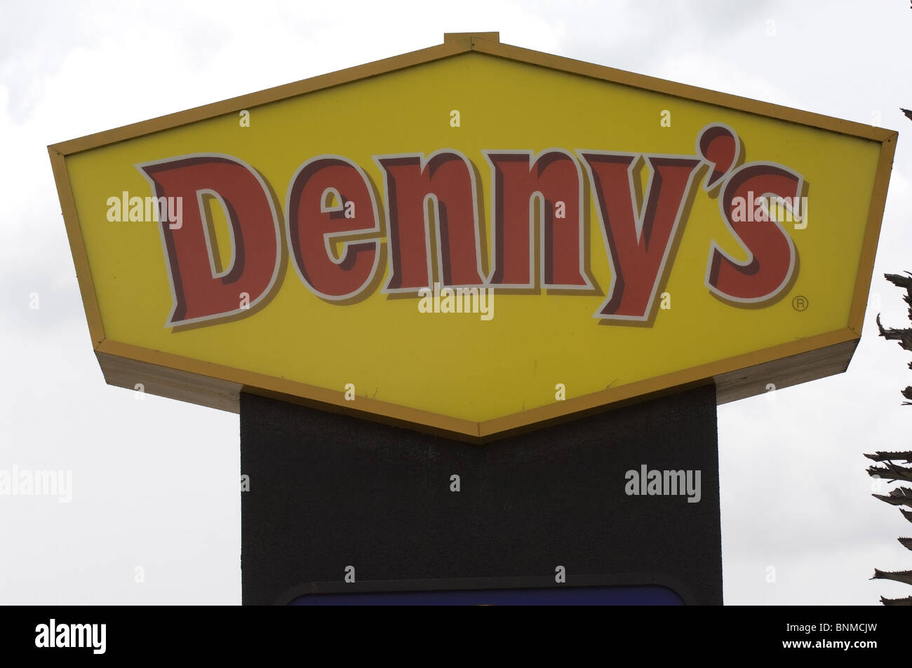 Denny's Restaurant sign Banque D'Images