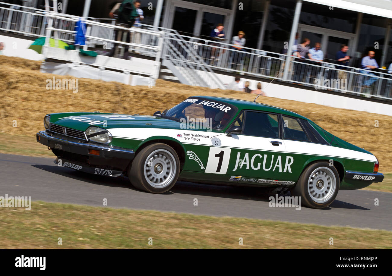 1982 Jaguar XJ-S TWR vainqueur à la course de Bathurst 2010 Goodwood Festival of Speed, Sussex, England, UK. Banque D'Images