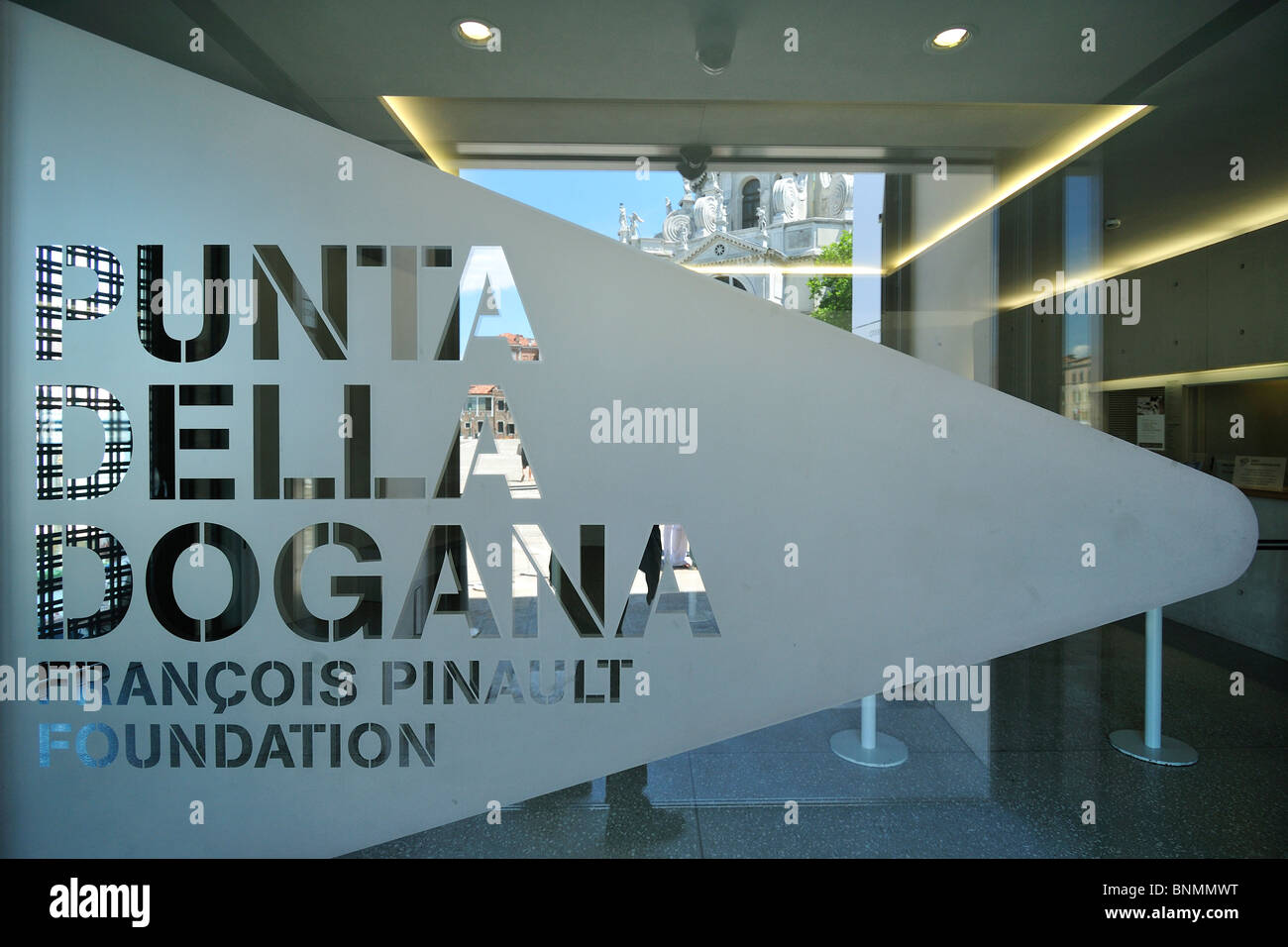 Venise. L'Italie. Punta della Dogana, François Pinault Foundation Contemporary Art Gallery Banque D'Images