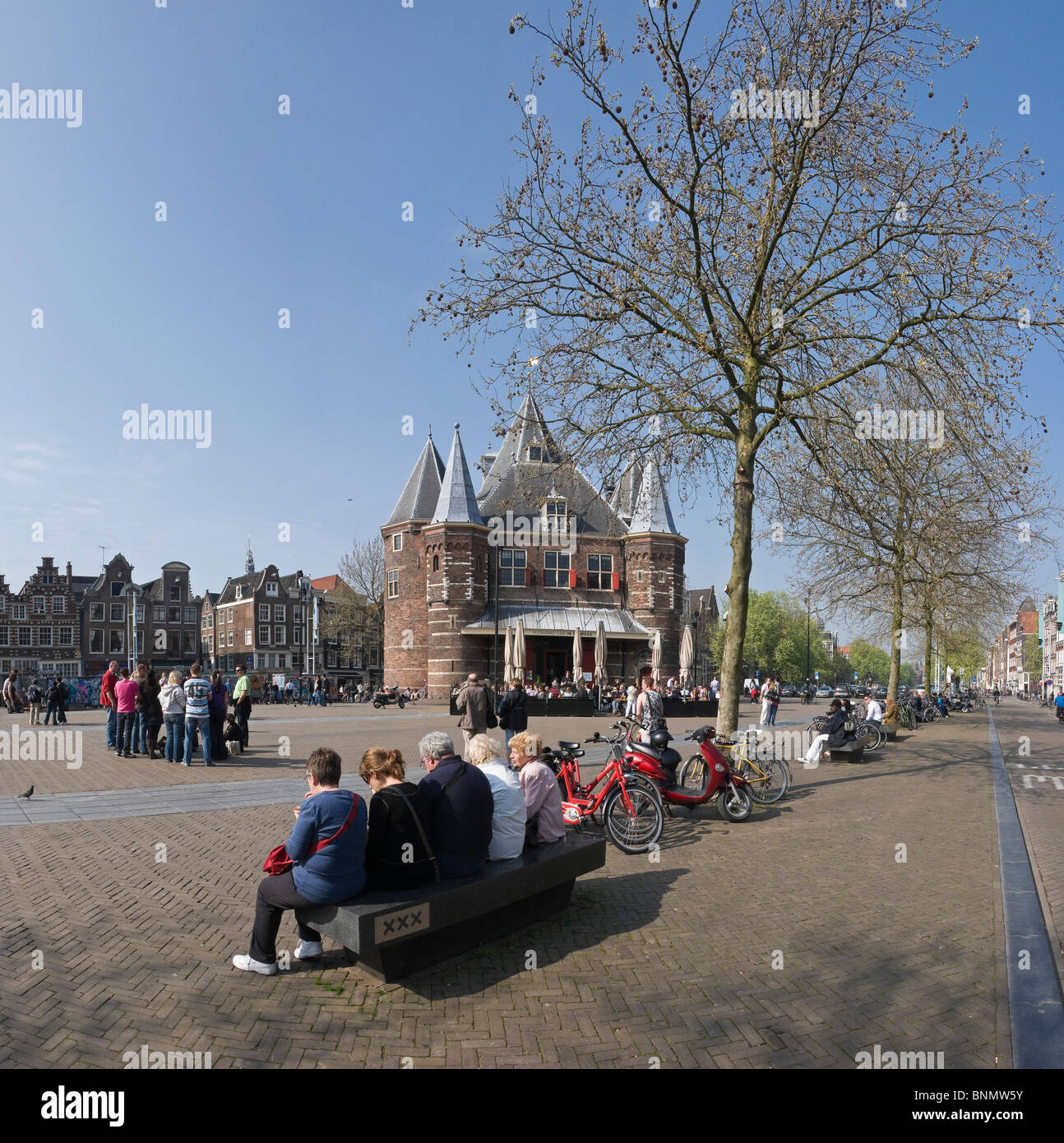 Pays-bas Pays-Bas Noord-Holland Amsterdam City Village gens hiver panorama Le Weighhouse Banque D'Images