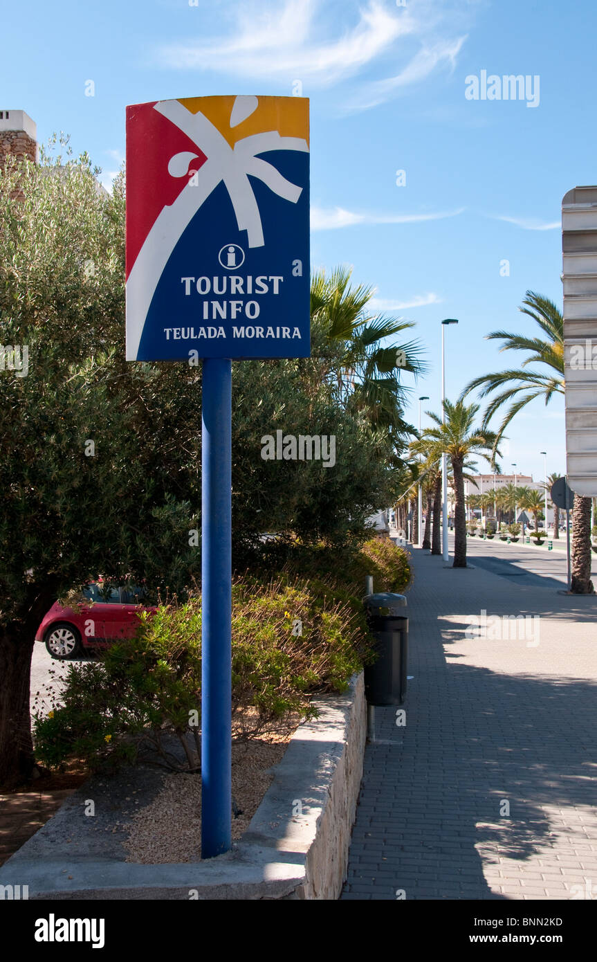 Informations touristiques sur Sign in Moraira Costa Blanca Banque D'Images