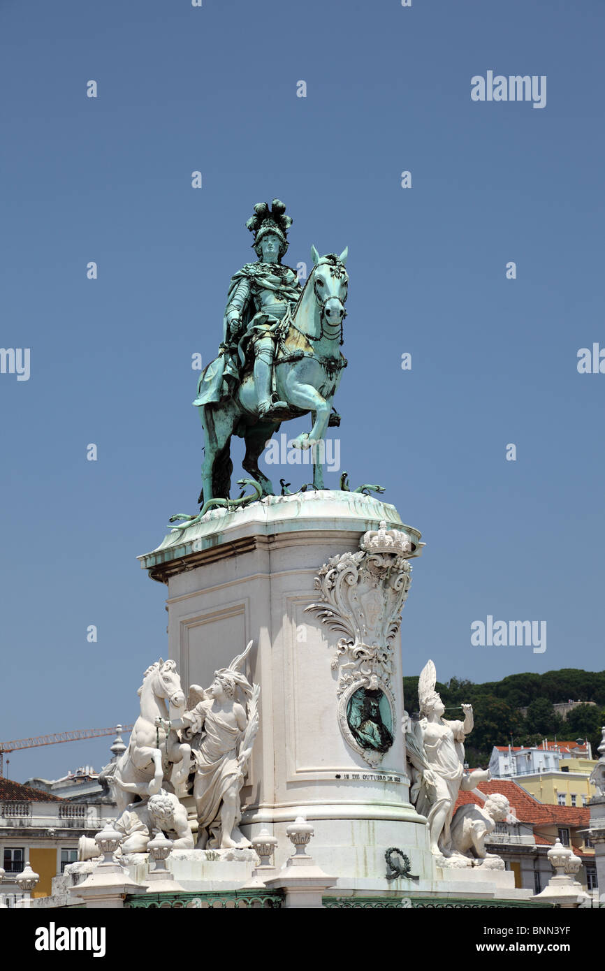 King Jose je statue à Praca do Comercio à Lisbonne, Portugal Banque D'Images
