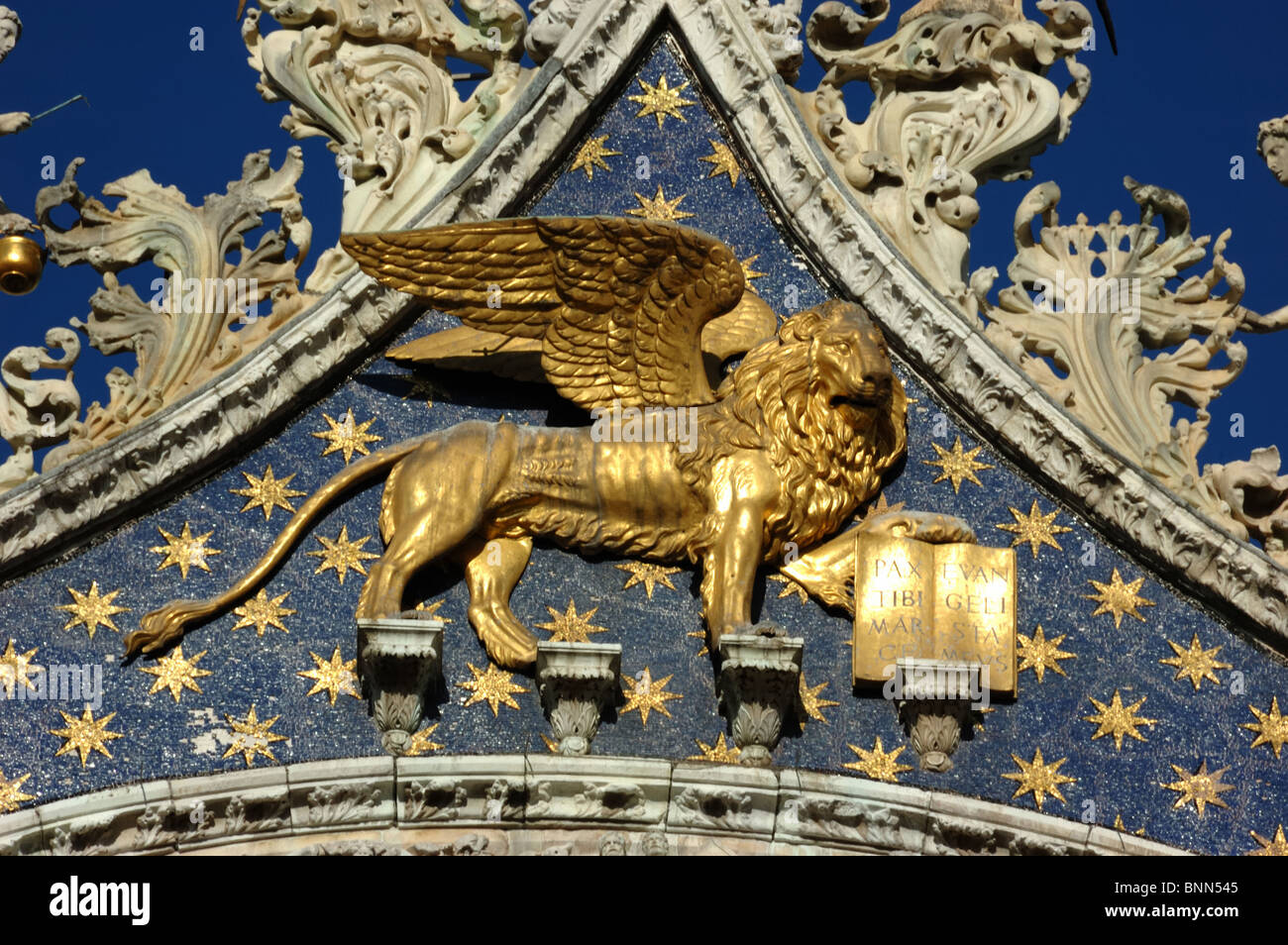 Venise Italie italien bâtiment architecture ancienne de l'eau ancienne basilique architecture vacances avant st mark byzantine religion Banque D'Images