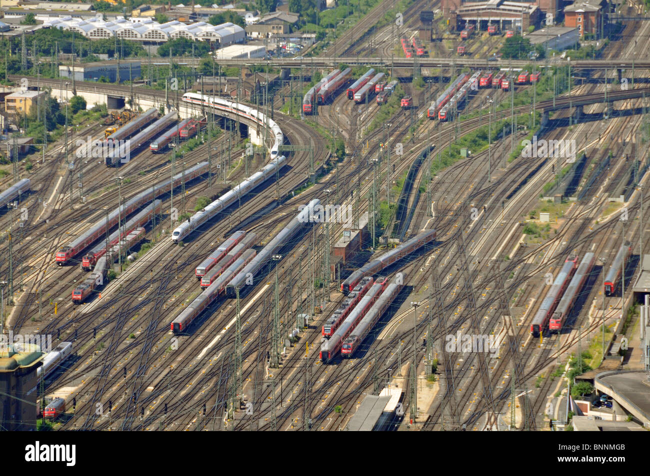 La gare ferroviaire routier trafic routier allemand Allemagne Fédérale des chemins de fer Les chemins de fer de la route de l'Europe rendez-vous Banque D'Images